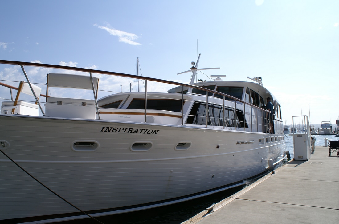 private yacht rental
